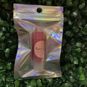 Lips Balm Flavor: Cherry